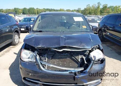2014 Chrysler Town & Country Touring from USA, damaged, VIN 2C4RC1BG8ER293500